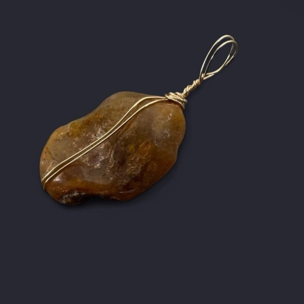 Agate Wire Wrapped Pendant - Picture 3 of 4